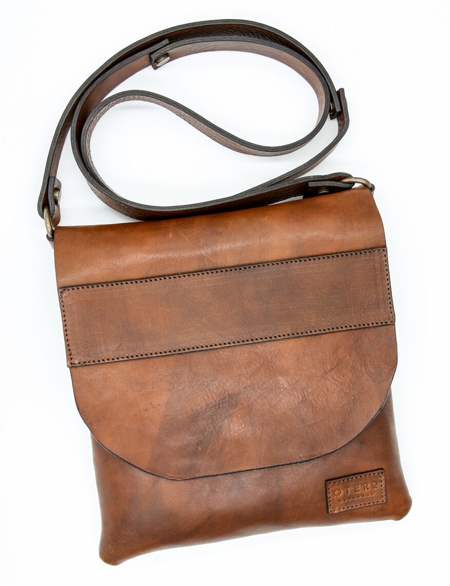 Evanston Minimalist Leather Handbag for Women